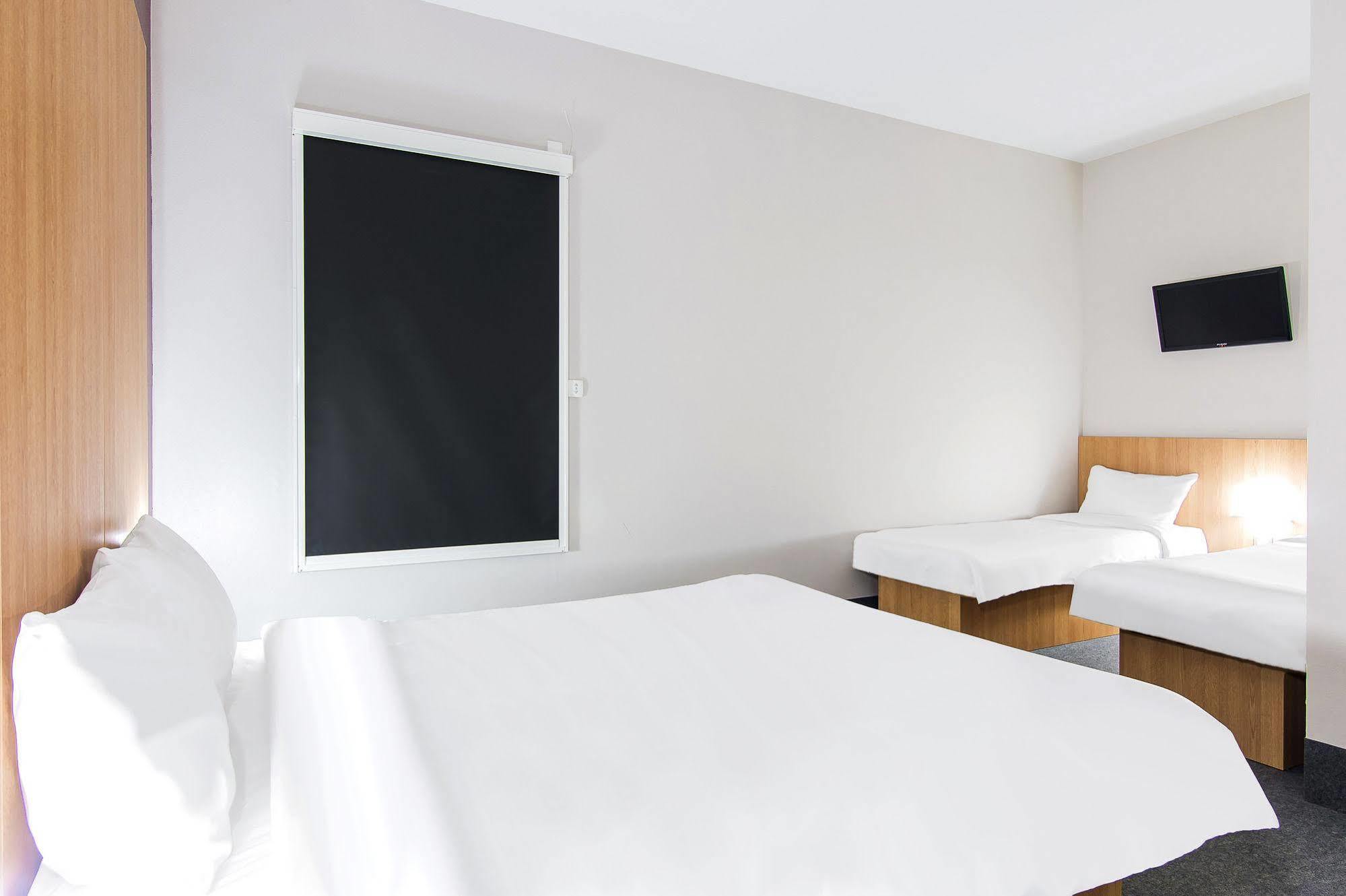 B&B Hotel Limoges Centre Gare Exterior photo